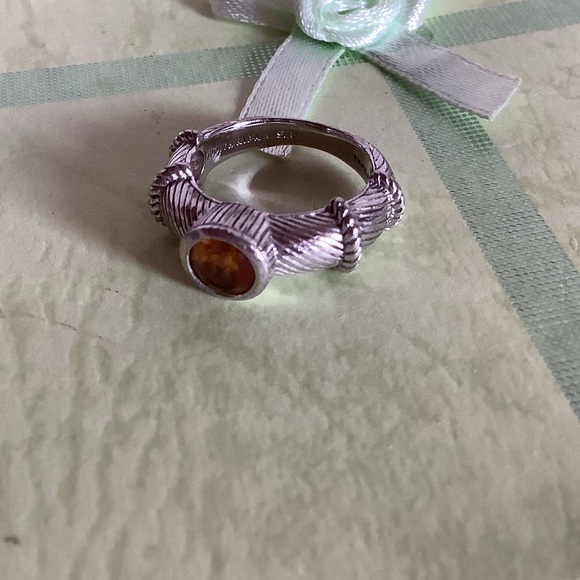 Ring - Picture 1 of 6